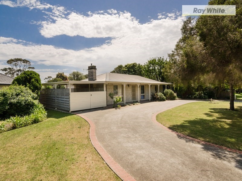 6 Wingara Drive, Rosebud West VIC 3940
