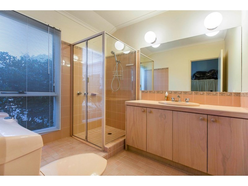 65 Banksia Place, Rosebud VIC 3939