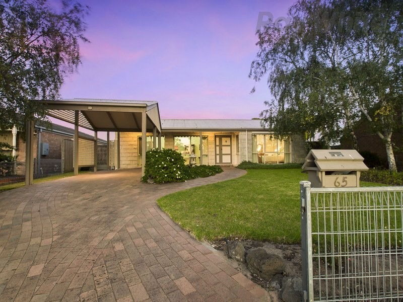65 Banksia Place, Rosebud VIC 3939
