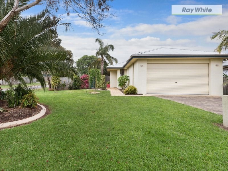 21 Coral Close, Rosebud VIC 3939