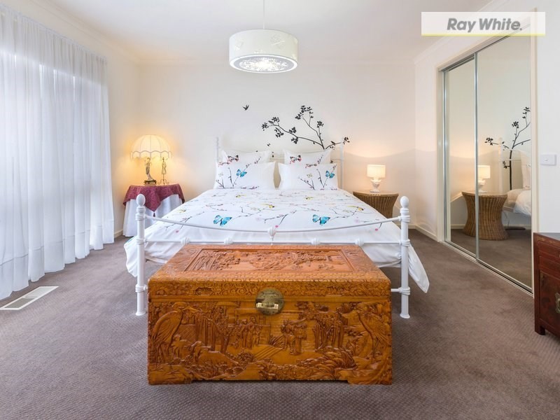 21 Coral Close, Rosebud VIC 3939