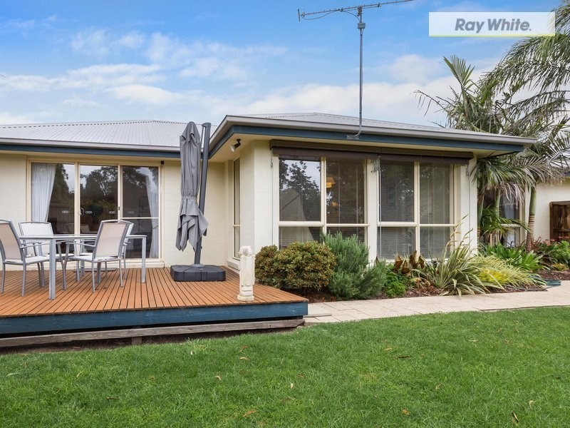 21 Coral Close, Rosebud VIC 3939