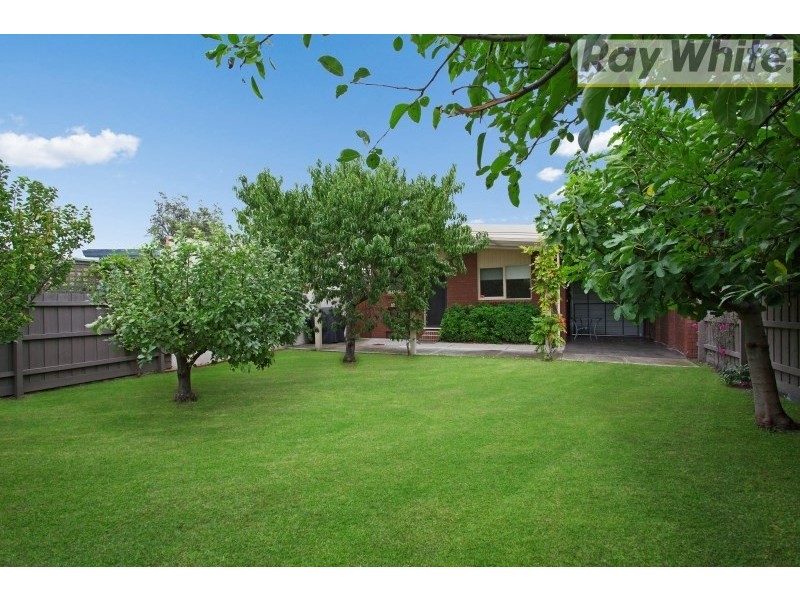 203 Eighth Avenue, Rosebud VIC 3939