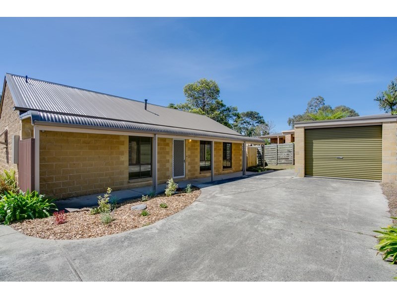 2/305 Jetty Road, Rosebud VIC 3939