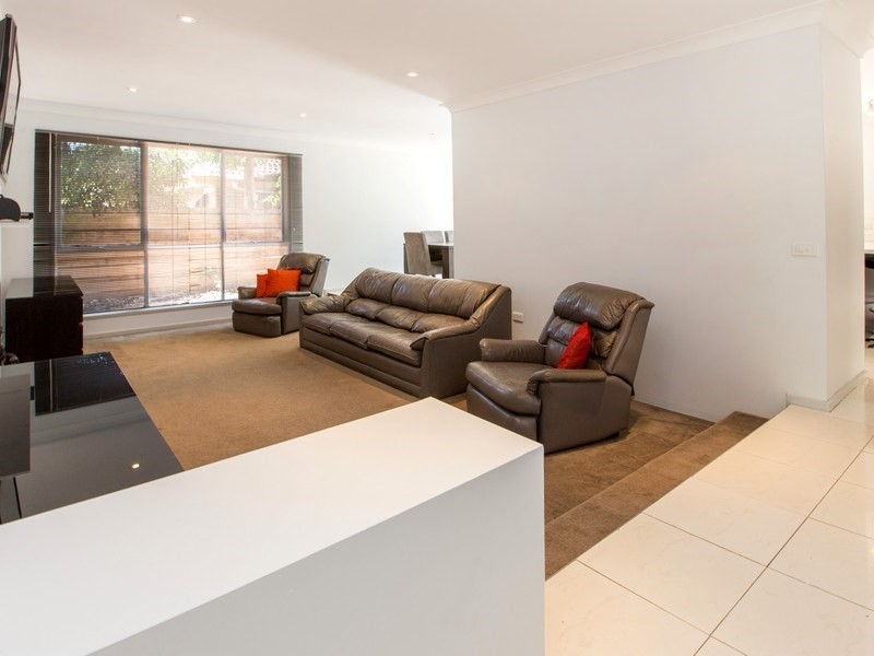 23 Leura Crescent, Rosebud VIC 3939