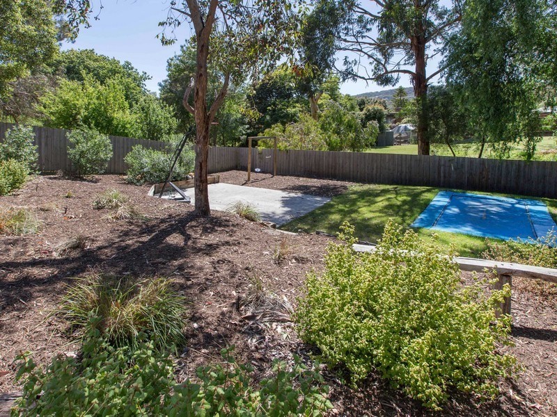 23 Leura Crescent, Rosebud VIC 3939