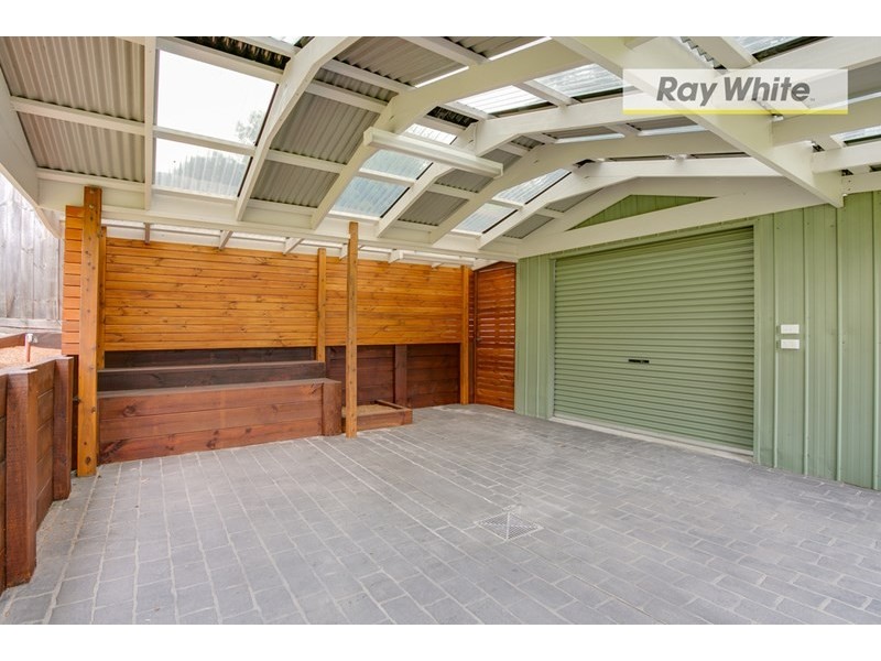 33 Avalon Drive, Rosebud VIC 3939