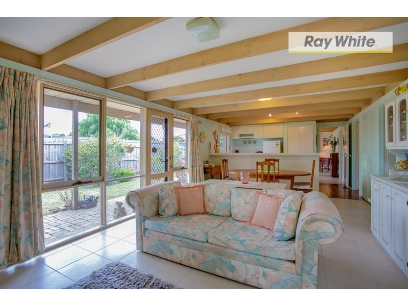 348 Eastbourne Road, Rosebud VIC 3939