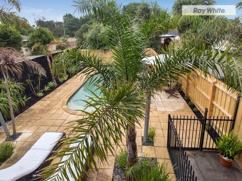 56 Grenville Grove, Rosebud West VIC 3940