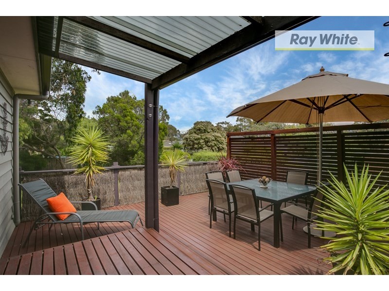 33 Bellbangra Avenue, Rosebud VIC 3939