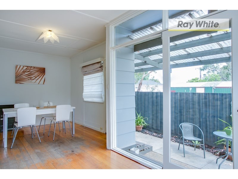 76 Broadway, Rosebud West VIC 3940