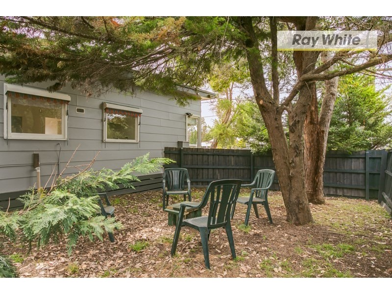 76 Broadway, Rosebud West VIC 3940