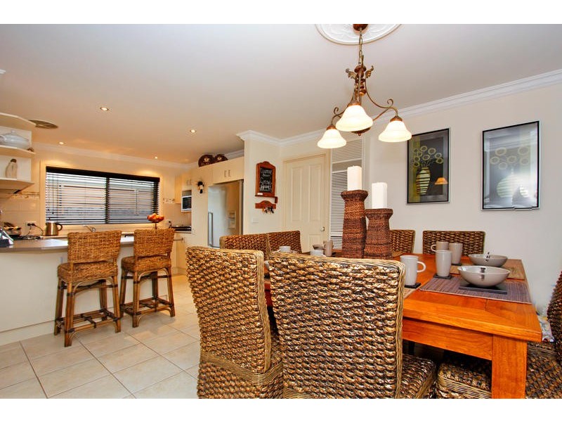 178 Seventh Avenue, Rosebud VIC 3939