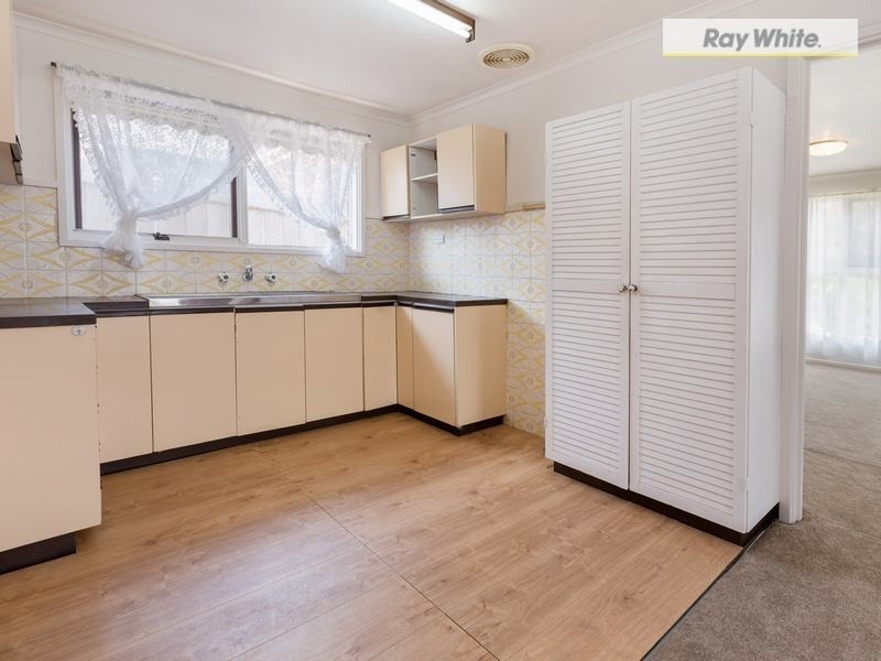 24 Denholm Street, Rosebud VIC 3939