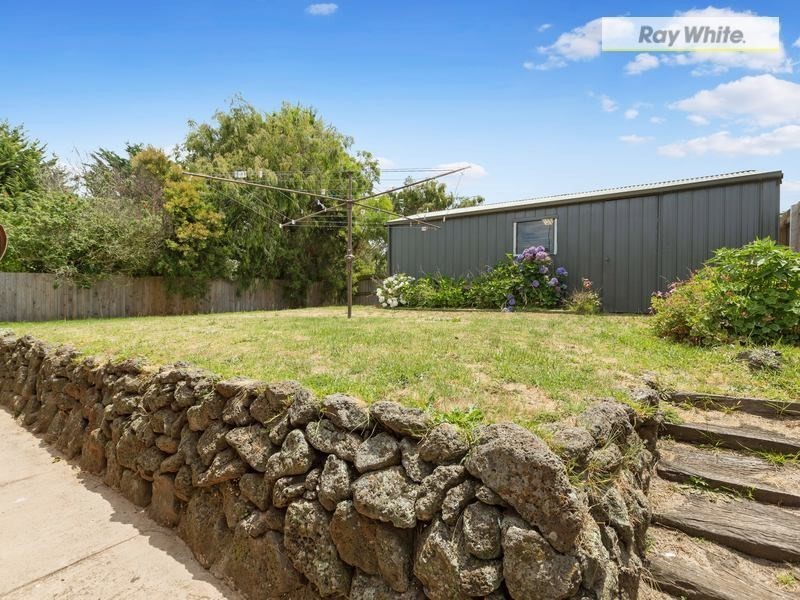24 Denholm Street, Rosebud VIC 3939