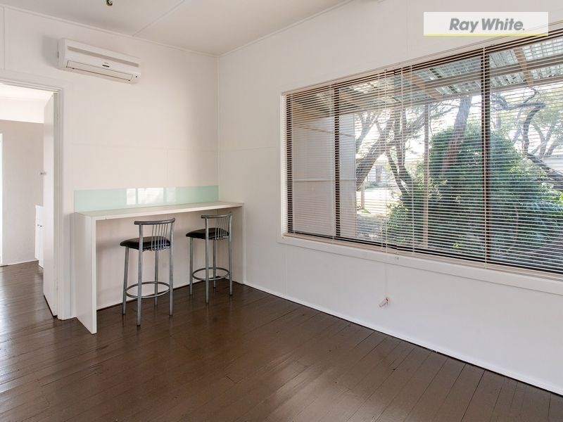 30 Staughton Avenue, Rosebud West VIC 3940