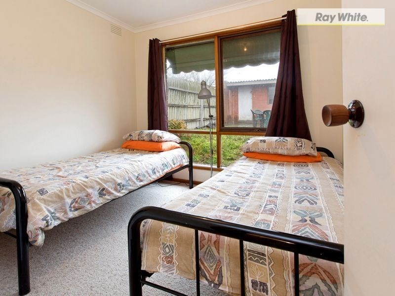 46 Fifth Avenue, Rosebud VIC 3939