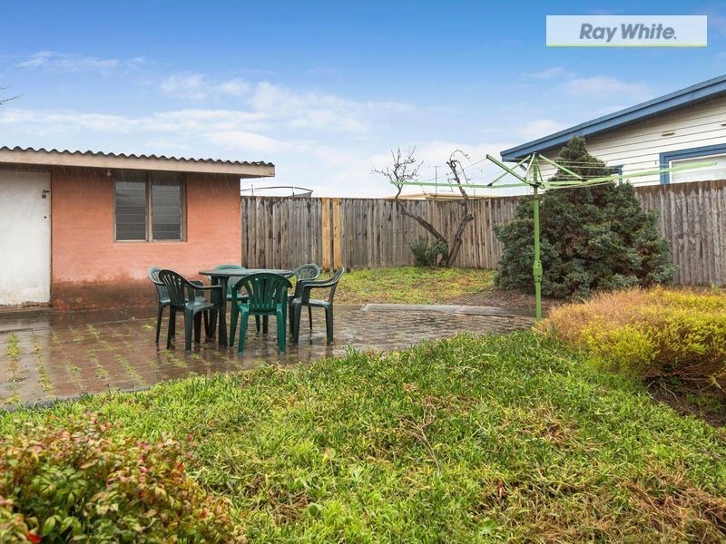 46 Fifth Avenue, Rosebud VIC 3939