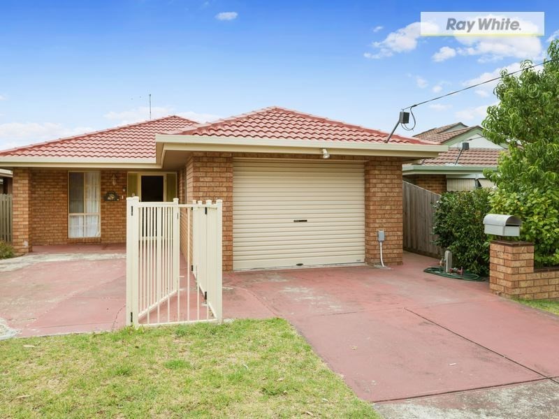 123 Fifth Avenue, Rosebud VIC 3939