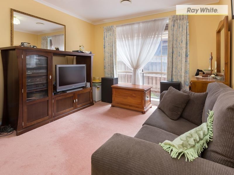 123 Fifth Avenue, Rosebud VIC 3939