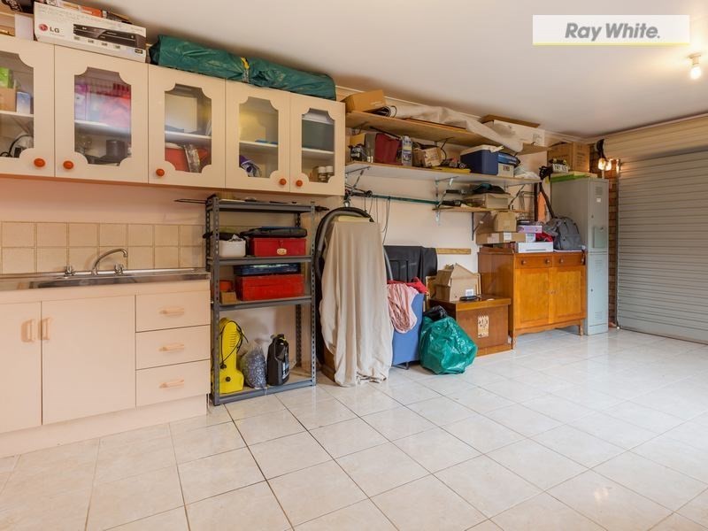 123 Fifth Avenue, Rosebud VIC 3939