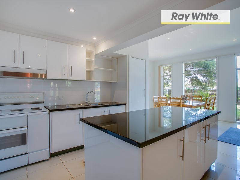 325 Eastbourne Road, Rosebud VIC 3939