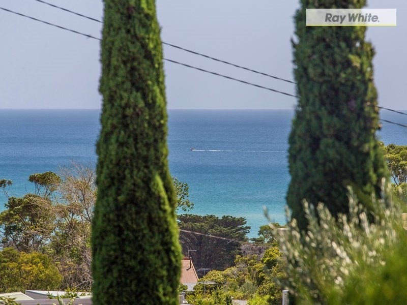 44 Beverley Road, Mccrae VIC 3938