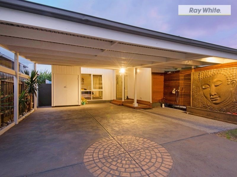 8 Ronald Street, Tootgarook VIC 3941