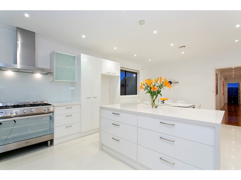 17 Deighton Drive, Rosebud VIC 3939