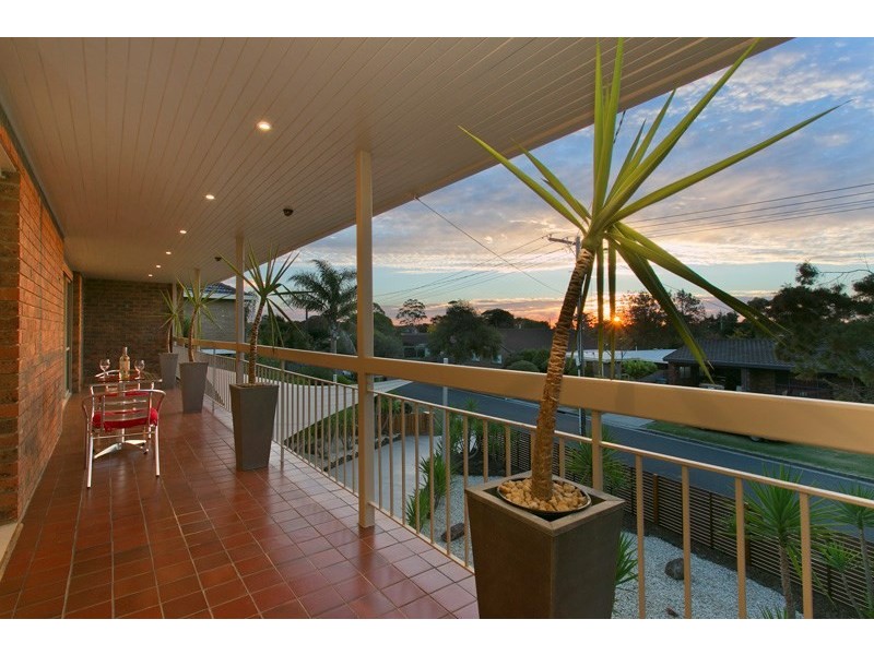 17 Deighton Drive, Rosebud VIC 3939