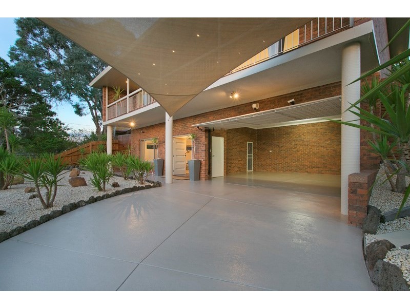 17 Deighton Drive, Rosebud VIC 3939