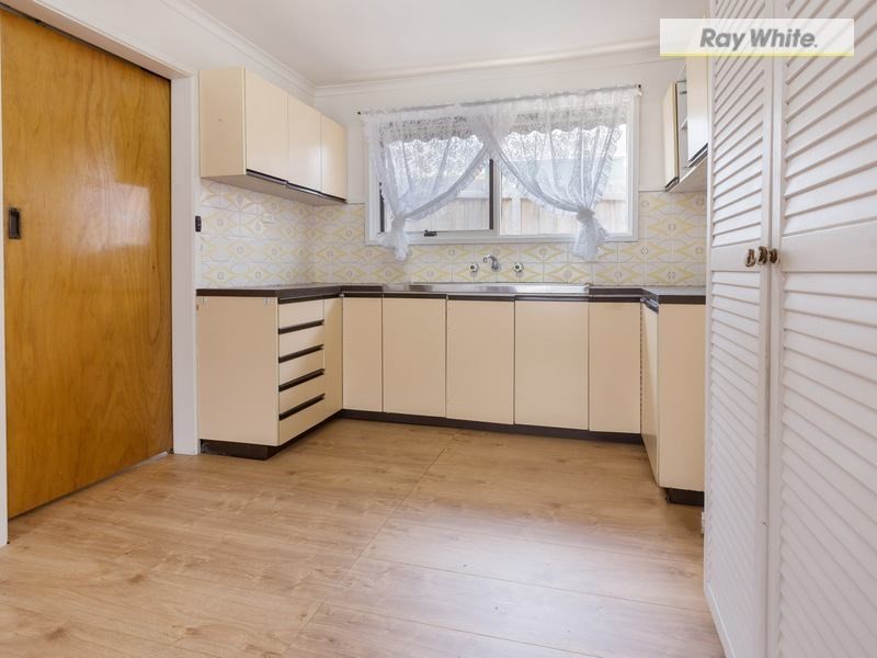 24 Denholm Street, Rosebud VIC 3939