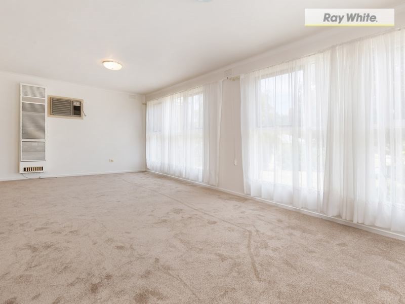 24 Denholm Street, Rosebud VIC 3939