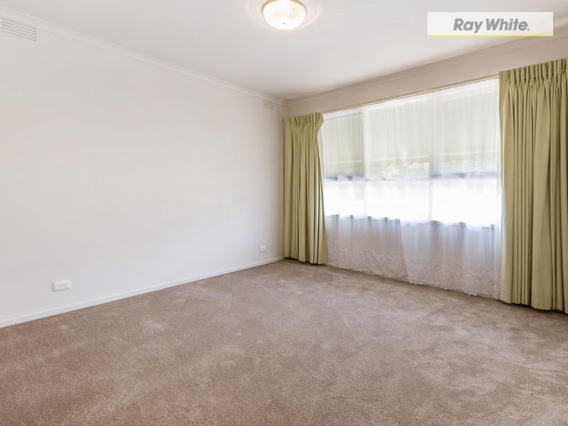 24 Denholm Street, Rosebud VIC 3939