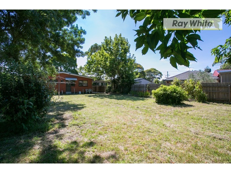 1 Overlea Avenue, Rosebud VIC 3939