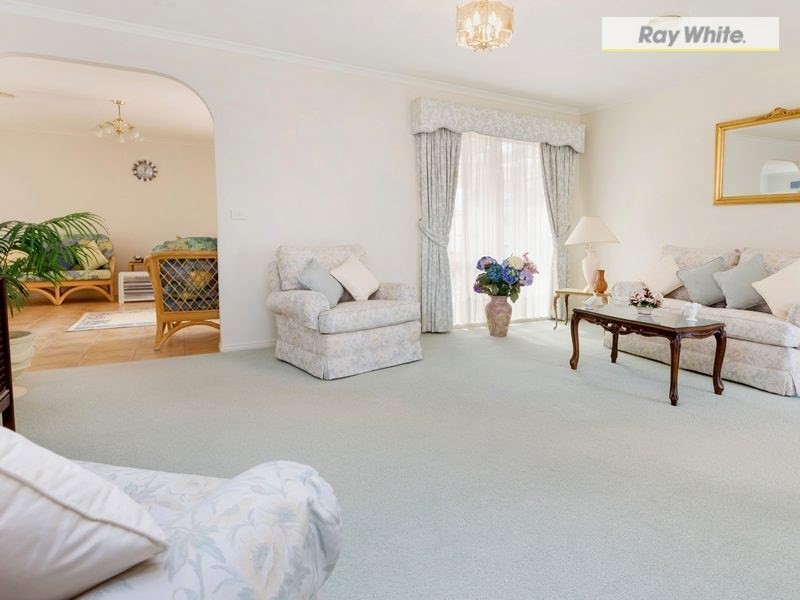 1 Merilyn Way, Rosebud VIC 3939