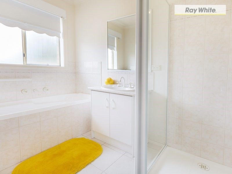 1 Merilyn Way, Rosebud VIC 3939