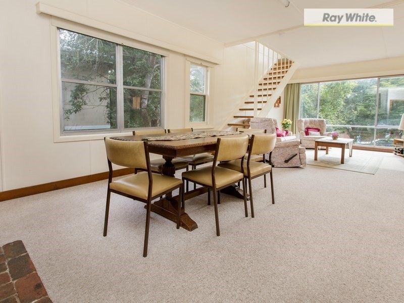 9 Burrell Street, Mccrae VIC 3938