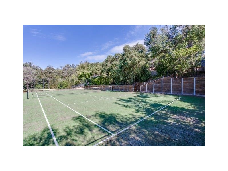 6 Currumbin Court, Tootgarook VIC 3941