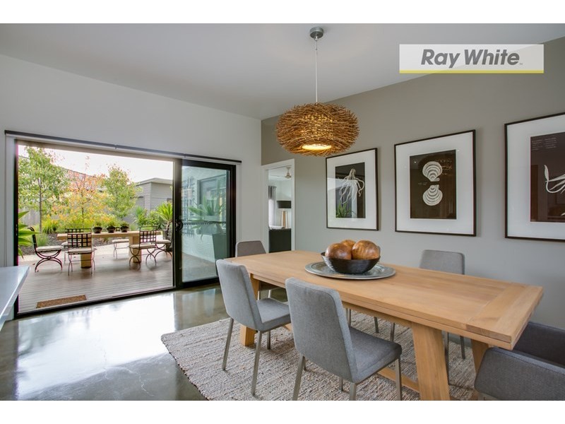 5 Wallaby Drive, Rosebud VIC 3939