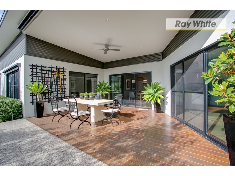 5 Wallaby Drive, Rosebud VIC 3939