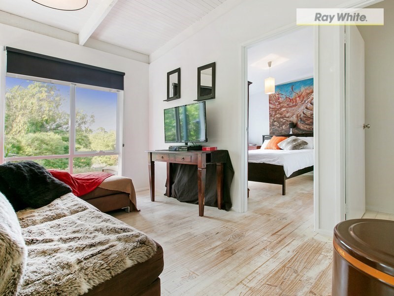 30 Bienias Crescent, Tootgarook VIC 3941