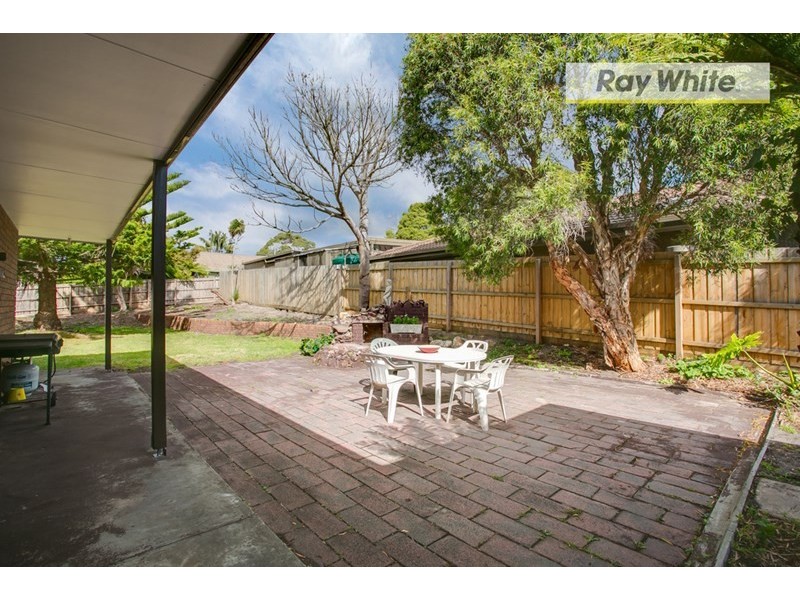131 Eastbourne Road, Rosebud VIC 3939