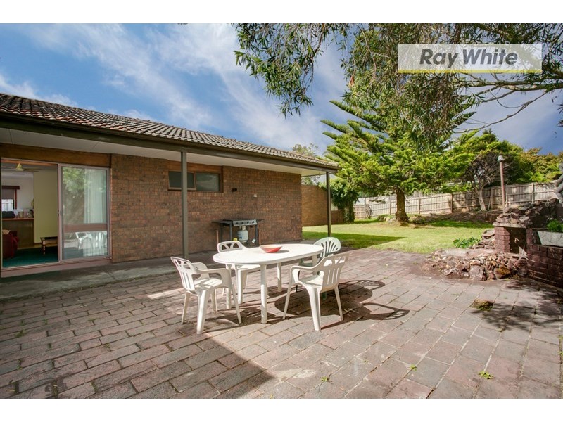 131 Eastbourne Road, Rosebud VIC 3939