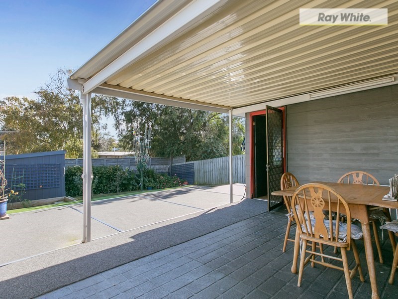 198 Ninth Avenue, Rosebud VIC 3939