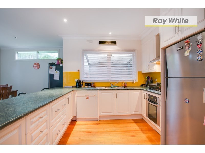 20 Overlea Avenue, Rosebud VIC 3939