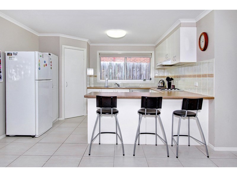 8 Leisure Way Nth, Rosebud VIC 3939