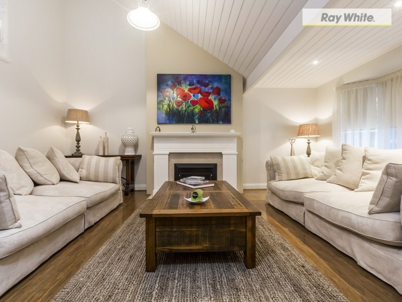 301 Waterfall Gully Road, Rosebud VIC 3939