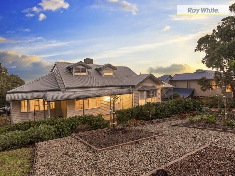 301 Waterfall Gully Road, Rosebud VIC 3939