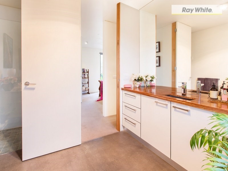 2/85 Eastbourne Road, Rosebud VIC 3939